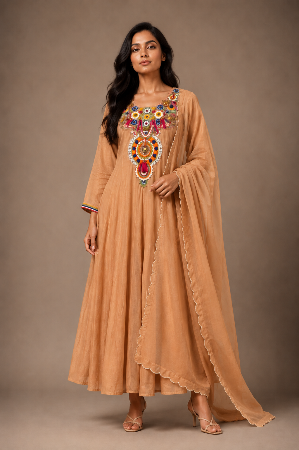 cream with dupatta